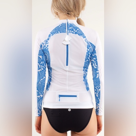 Lululemon One Love Rashguard White Beachy Floral White Porcelaine size 8 EUC - Picture 13 of 13